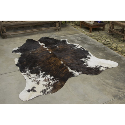 Napoleon Cowhide Indoor Rug