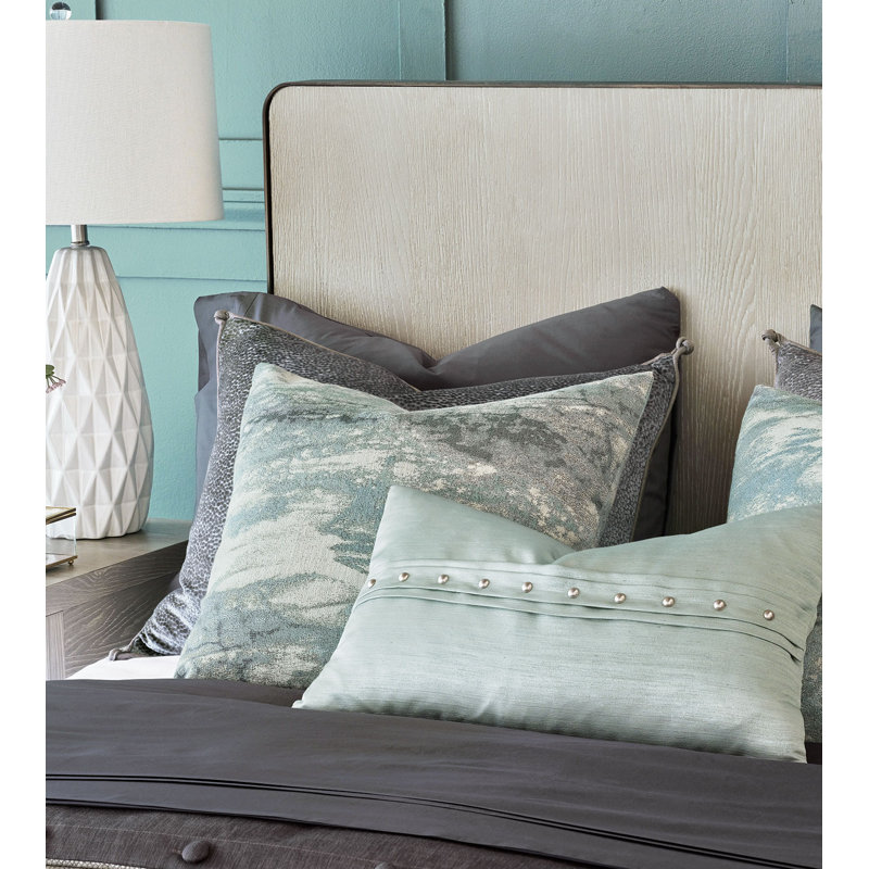 Danae Lumbar Pillow Cover & Insert