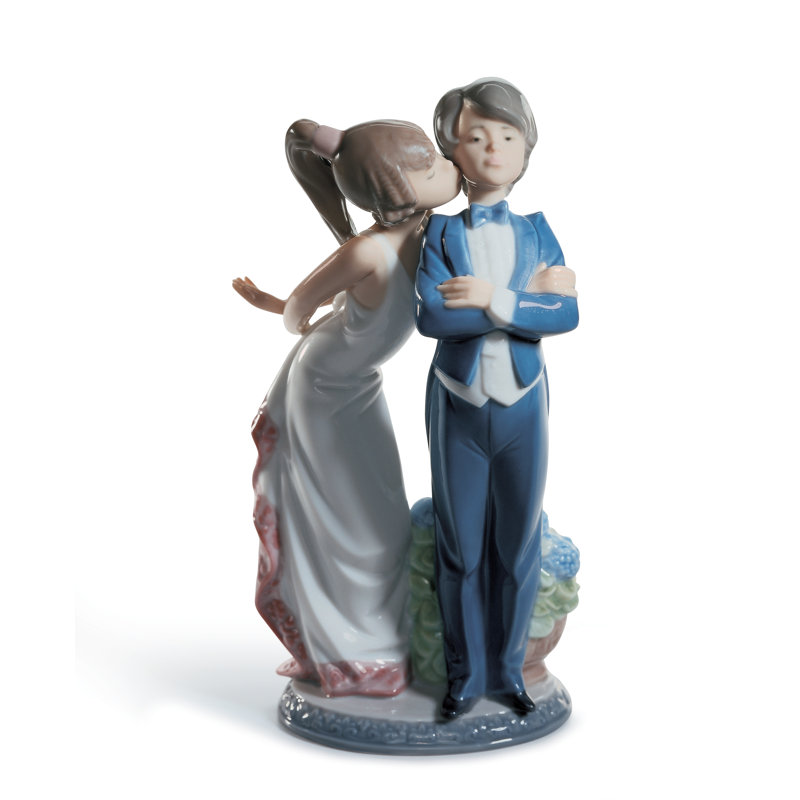 Let's Make up! Children Figurine