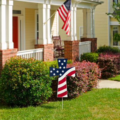 32" Americana Double-Sided Metal Cross – 2-in-1 Yard Stake / Wall Décor with Knock-Down Design