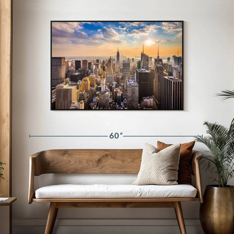 New York Riva au lever du soleil, 46 po x 31 po, Cadre flottant noir