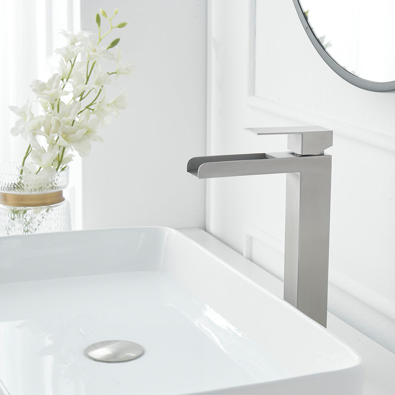Robinet de lavabo vasque à poignée simple avec drain, Nickel brossé