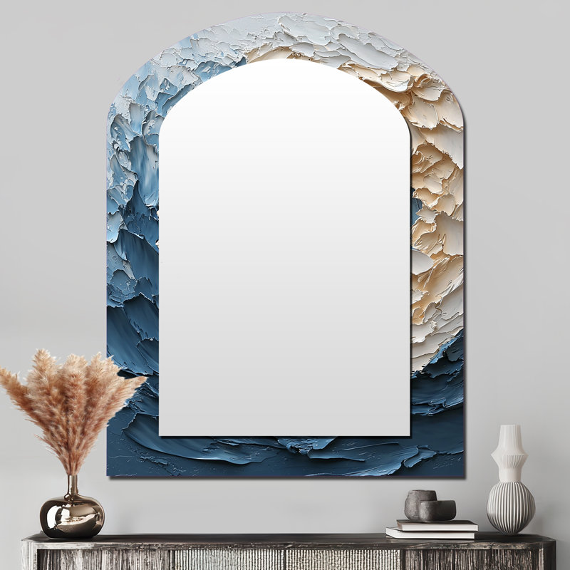 Vortex blanc océanique accentué de bleu I - grand miroir mural arqué sur métal, 43 po x 33 po