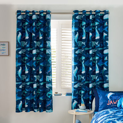 Jawsome Shark Fully Reversible Eyelet Curtain
