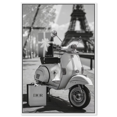 Scooter Trips and Cadeaux, décoration murale encadrée à imprimé acrylique par Notoriart, cadre blanc, H 55 po x l 37 po