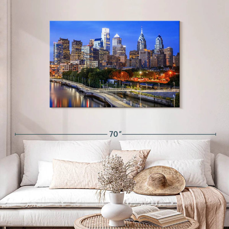 Ravi Philadelphia Blue Hour, H 30 po x l 45 po