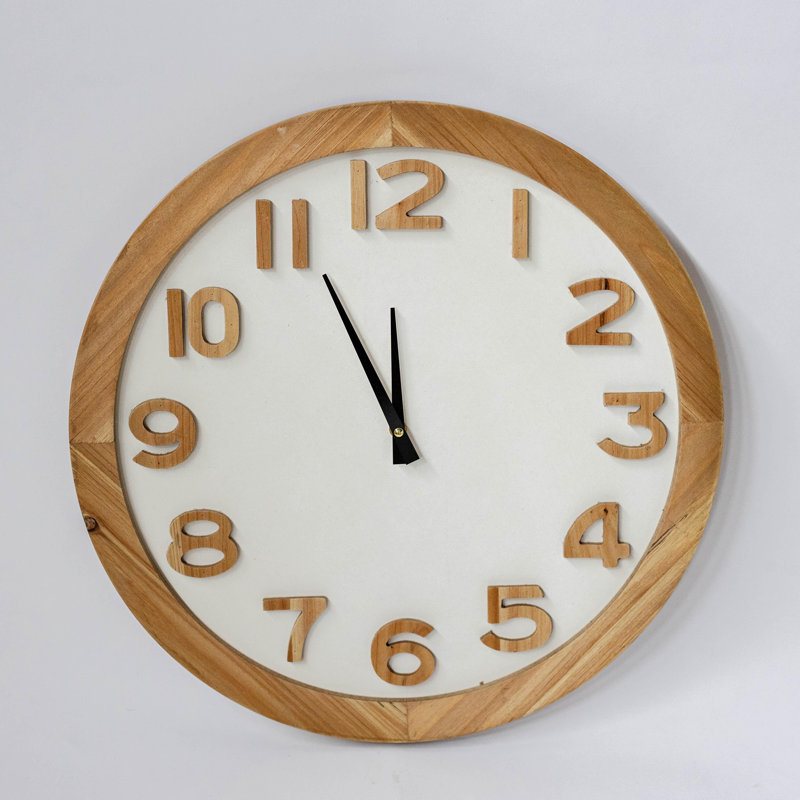 Horloge murale en bois