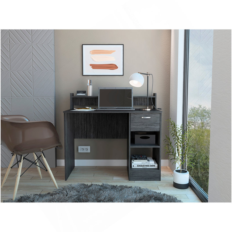 Bureau d'ordinateur Manaos, plusieurs tablettes, un tiroir