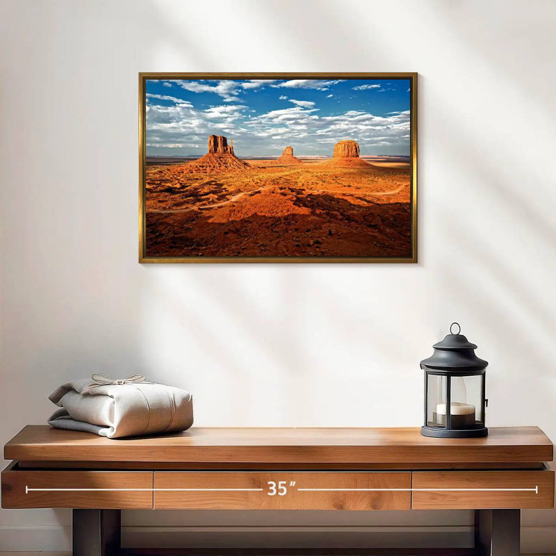 Monument Valley I, 19 po x 13 po, Cadre flottant doré