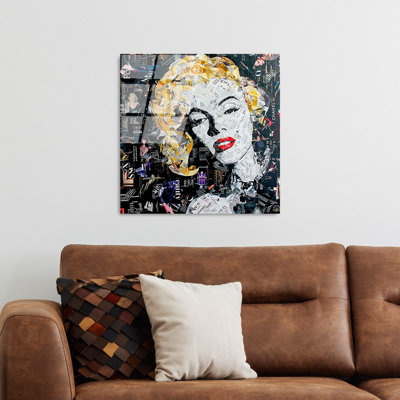 Boze Wall Decor
