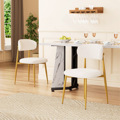 Ensemble de 2 chaises de salle à manger, chaises de cuisine modernes avec rembourrage doux, chaises de restaurant de ferme avec dossiers courbés et pieds en métal, pour les salles à manger et les cuisines, blanc et or
