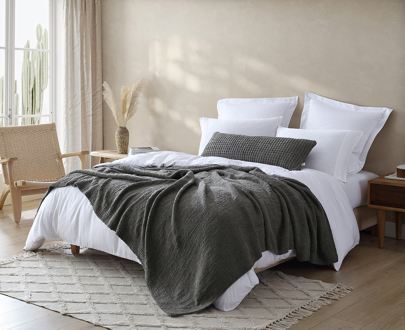 Snug Throw Blanket, King, Granite