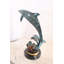 Sculpture en forme de dauphin simple, base ondulée 13 po x 8 po x H 21 po