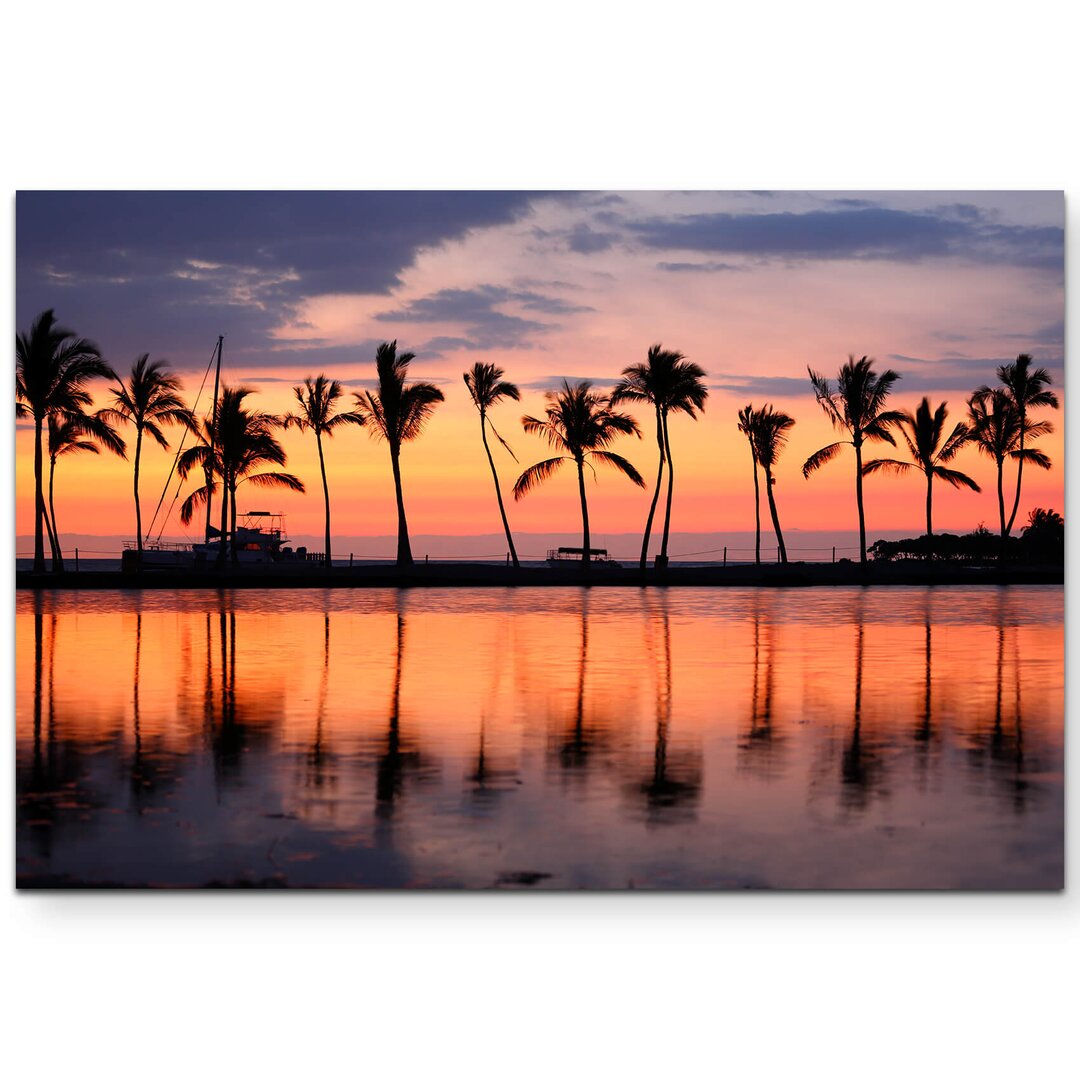 Leinwandbild Paradiesischer Sonnenuntergang mit Palmen auf Hawaii