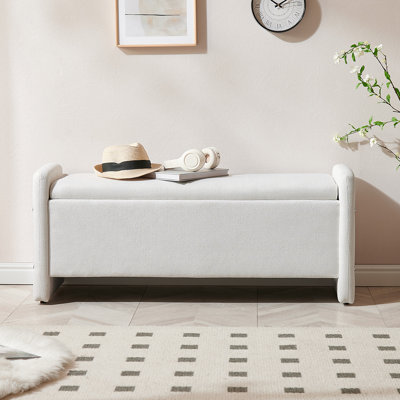 Repose-pieds rembourré avec rangement caché pour salon et chambre à coucher de 44 po Zeller