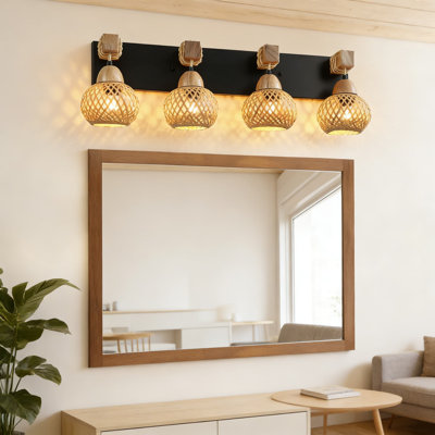 Luminaire de meuble-lavabo de ferme avec abat-jour en bambou tissé à la main, éclairage de salle de bain rustique à 4 lumières sur miroir, style bohème pour la salle de bain, la chambre à coucher et le couloir