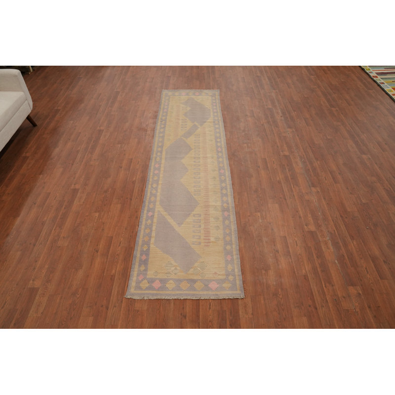 Tapis Subime Elegance: Earthy Palette