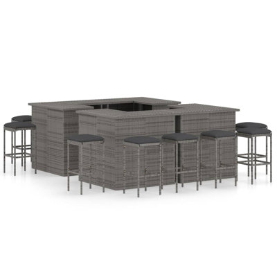 Brunhildis 16 Piece with Cushions
