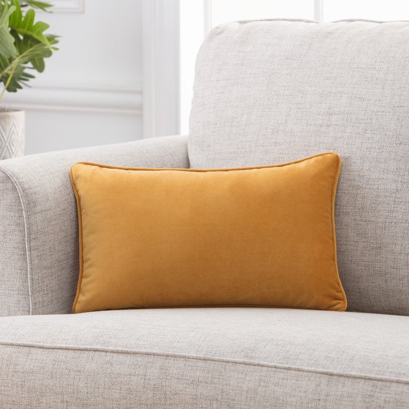 Housse de coussin décoratif en velours de couleur unie Chanasya, Golden