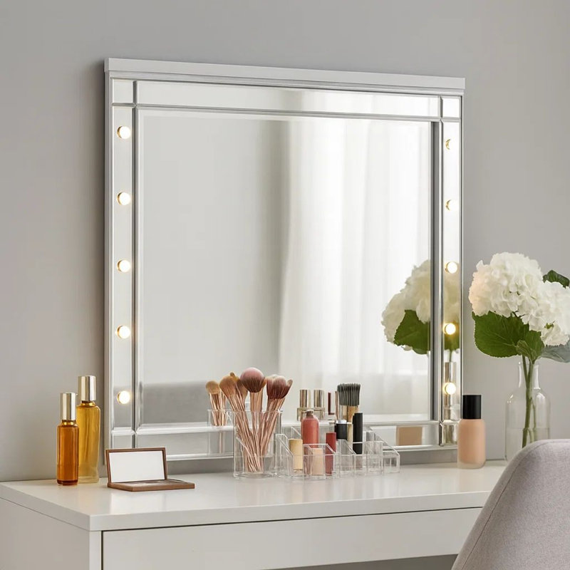 Lee Mirror