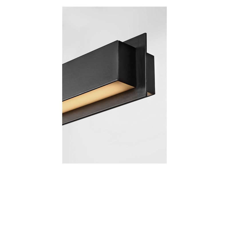 48 lustre linéaire, Nuit noire