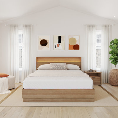 Decoteau Queen Size 3 Piece Bedroom Set with Headboard with Integrated Lighting by Orren Ellis