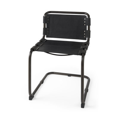 Chaise d'appoint rembourrée en cuir Otelia