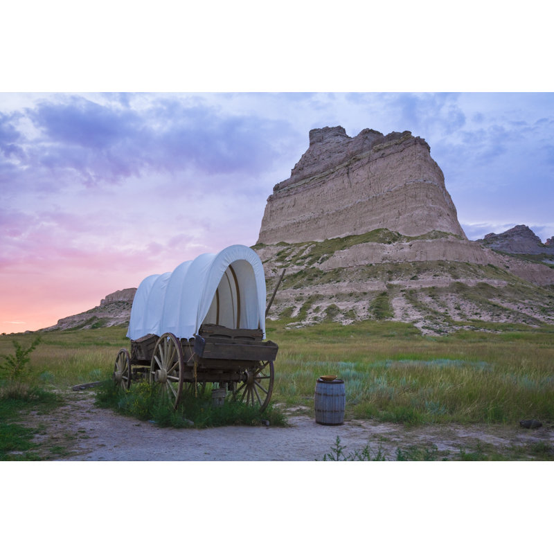 Conestoga Covered Wagon, Scotts Bluff National Monument, Oregon Trail, Nebraska by Dszc - Print, 51cm H x 76cm W