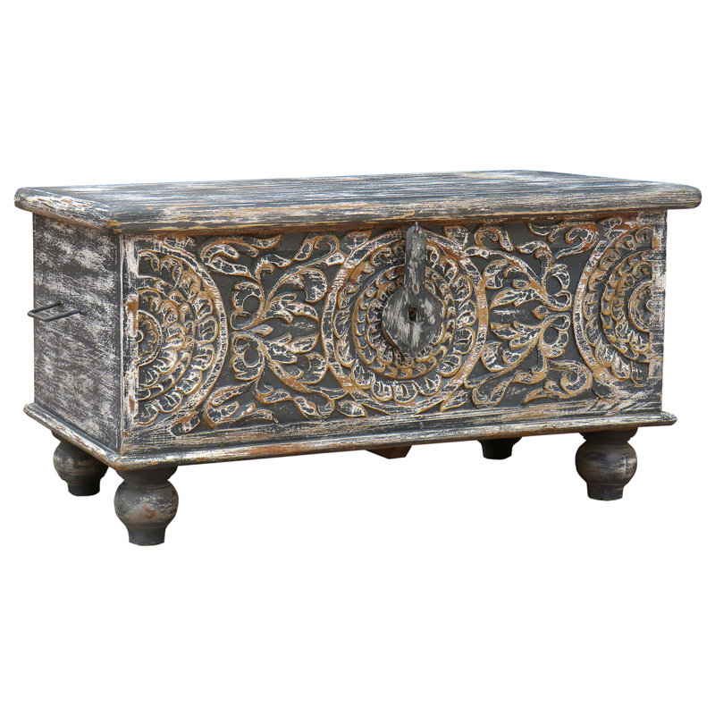 Cochard Blanket Chest