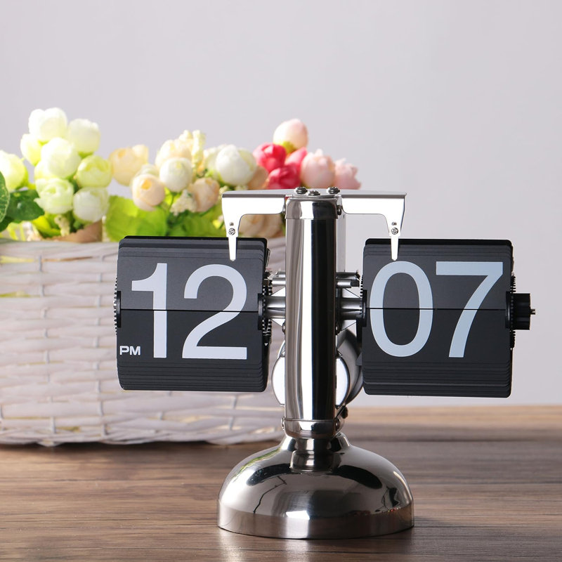Retro Digital Flip Clock