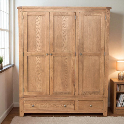 Zeus 3 Door Wardrobe