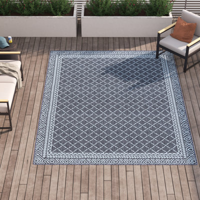 Hassett Indoor / Outdoor Rug