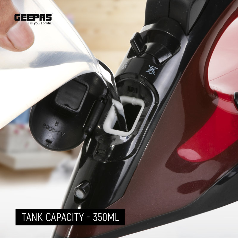 Geepas 2400 Watt Non Stick Soleplate Iron