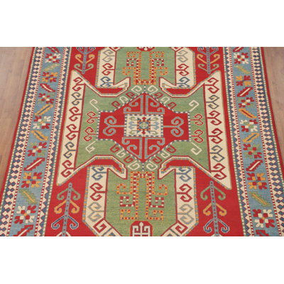 Tapis vert et rouge Kazak