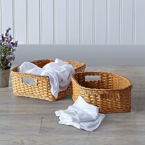 https://assets.wfcdn.com/im/49263759/resize-h210-w210%5Ecompr-r85/8640/86405669/2+Piece+Wicker+Basket+Set.jpg