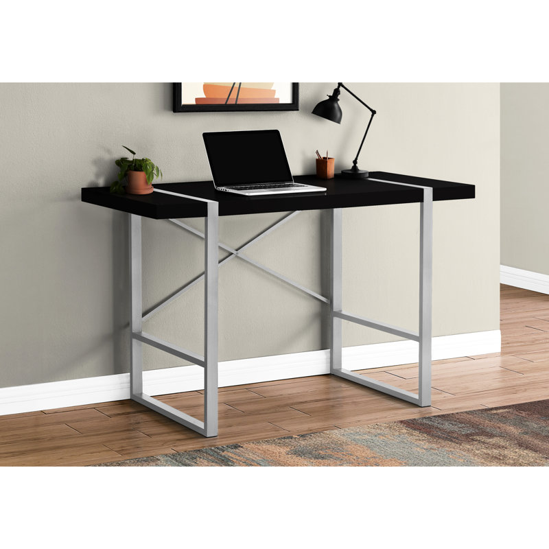 Table d'ordinateur pour bureau à domicile, 122 cm (48 po), structure en stratifié noir et métal gris, style industriel moderne, support de concentrateur intégré et métal, connexion de plusieurs appareils