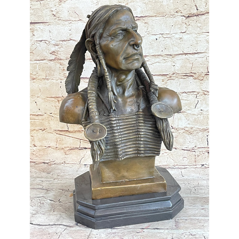 Sculpture en bronze du chef Native American Warrior