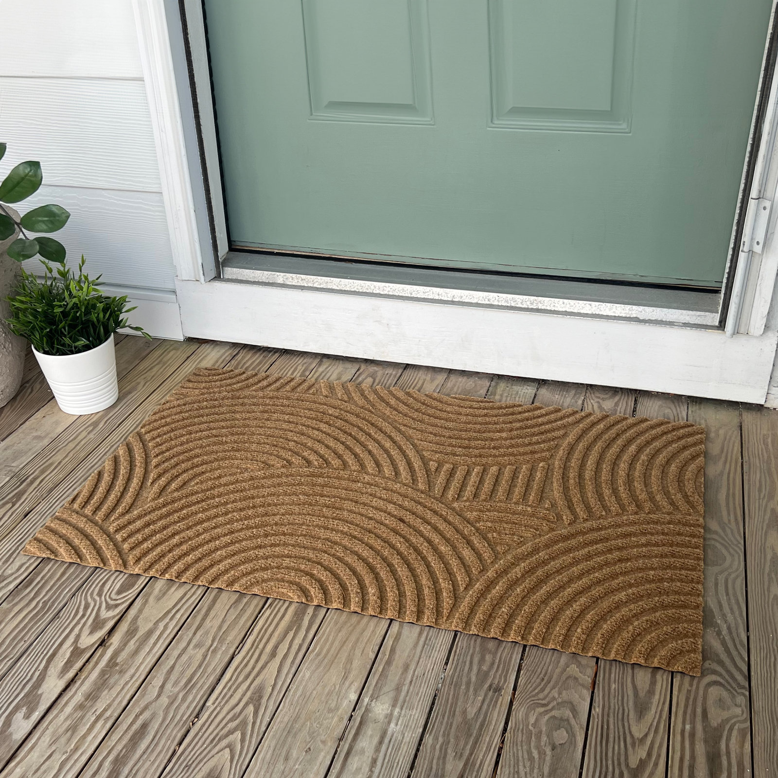 WaterHog Luxe Records Non-Slip Doormat, 21.5" W x 35" L, Wheat