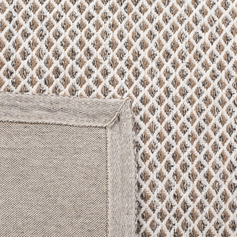 Cherif Wilton Hand Hooked Viscose/Wool Solid Color Rug in Gray, Rectangle 4' x 6'