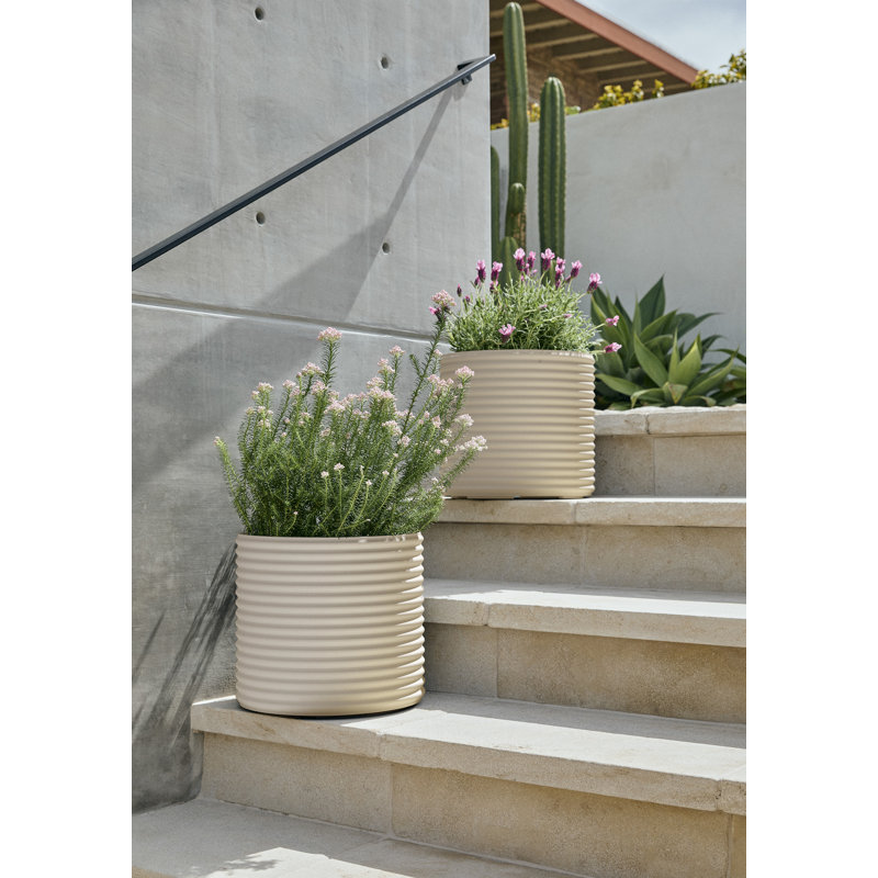 Petit pot à fleurs Veradek Mod Series, H 12,75 po x l 13,75 po x P 13,75 po, Sable, 2