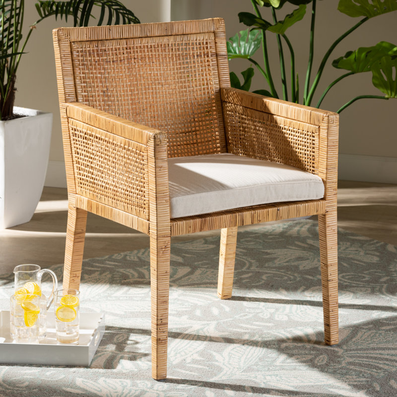 Fauteuil en rotin l 22,6 po Blodwen