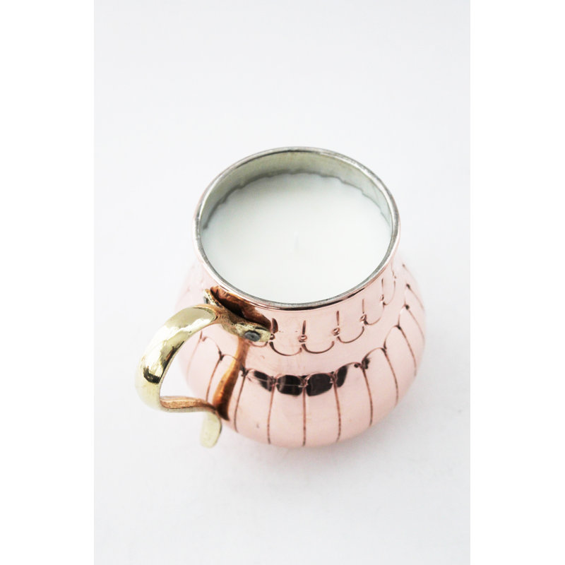 Bougie en pot parfumée d'inspiration rétro