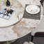 Table de salle à manger moderne en pierre frittée de 59,05 po avec plateau tournant rond de 31,5 po et piédestal exquis en métal avec 8 chaises.-2023247952