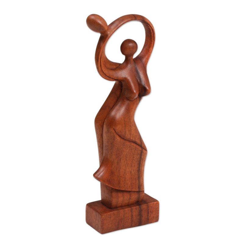 Dacey Figurines & Sculptures