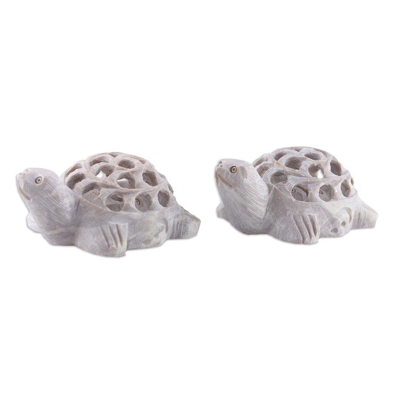 Figurines de pierre à savon fabriquées à la main Bay Isle Home ™