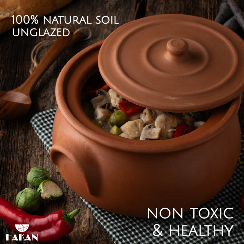 Hakan Handmade Natural Terracotta Clay Pot with Lid, 4.5 L