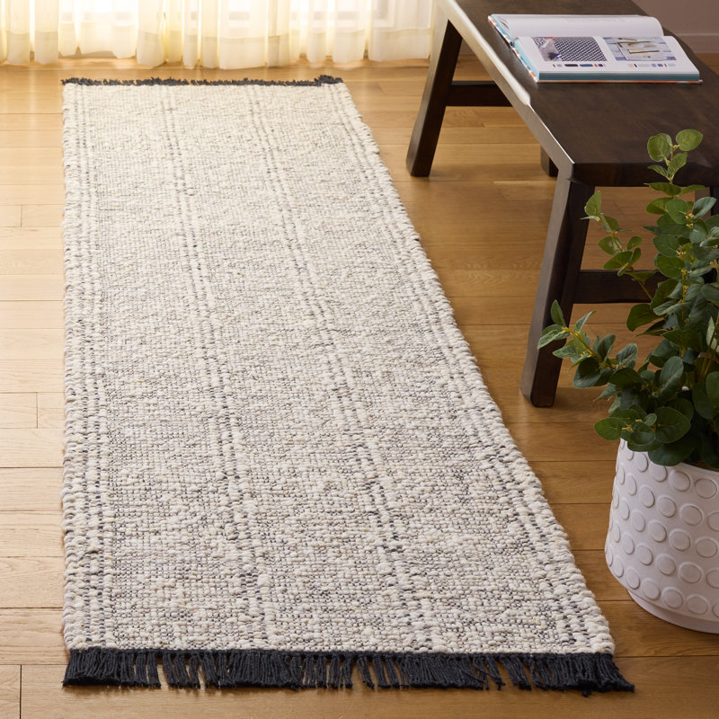 Manhattan 676 Hand Woven Wool/Cotton Striped Rug in Ivory/Black, Rectangle 6' x 9'