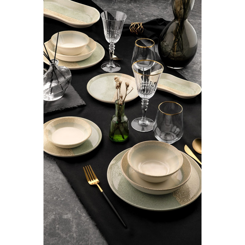 Service de table (27 pièces)