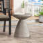 Table d'appoint d'extérieur en béton léger