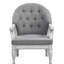 Tissu et chaise au fini blanc antique